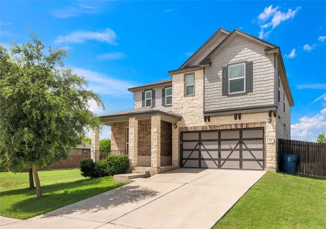 Photo 1 of Single family home for sale at 214 Saranac Dr, Elgin, TX 78621 | MLS# 7498405 | Listing updated on 2026-07-31