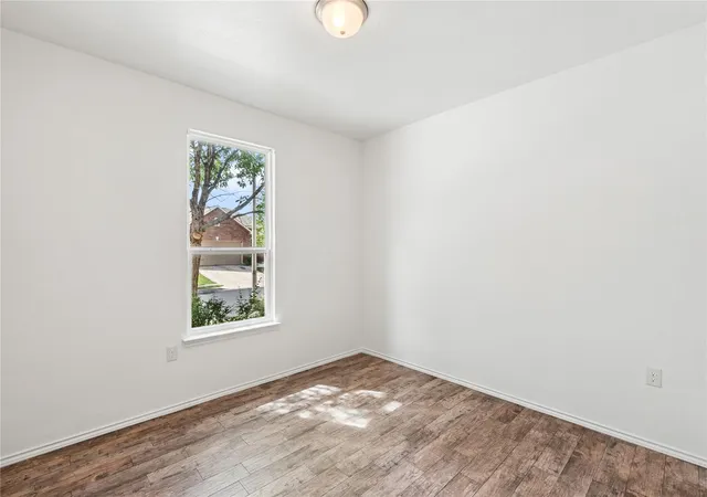 Photo 3 of Single family home for sale at 8613 Capitol View Dr, Austin, TX 78747 | MLS# 5064746 | Listing updated on 2026-10-28