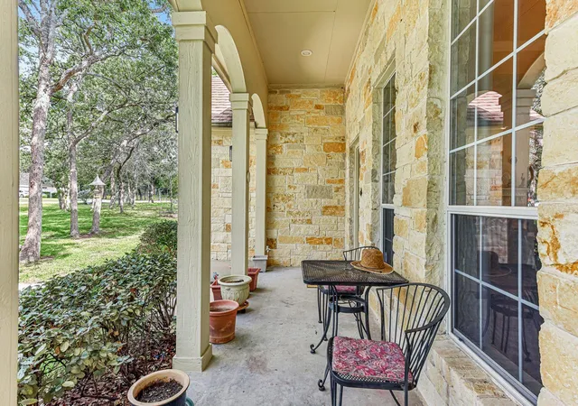 4th image of 109 Elm Wood Dr, Elgin, TX 78621 | MLS# 9644911