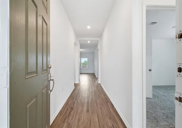 2nd image of 10537 Steinbeck Dr, Austin, TX 78747 | MLS# 1014060