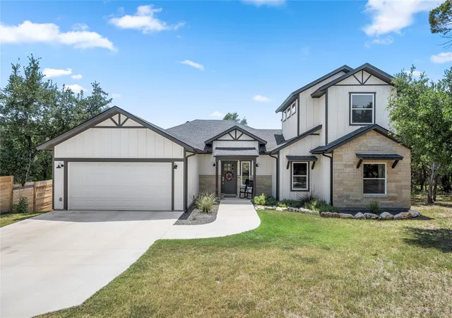 Photo 2 of Single family home for sale at 54 Acacia Dr, Wimberley, TX 78676 | MLS# 5150258 | Listing updated on 2026-09-18