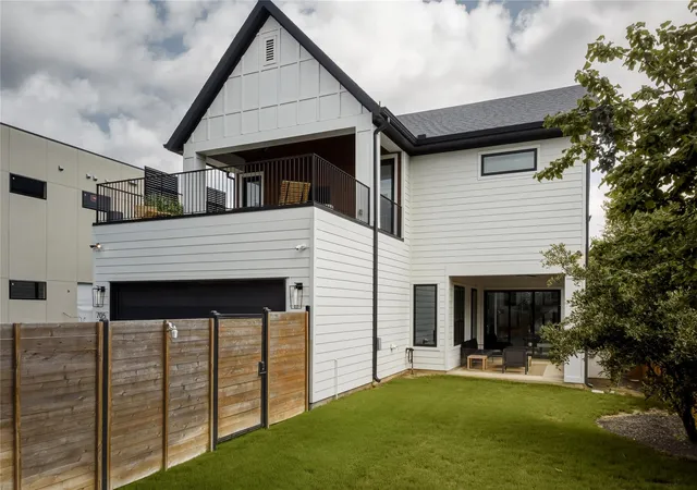 40th image of 705 W 10th St, Georgetown, TX 78626 | MLS# 6814043