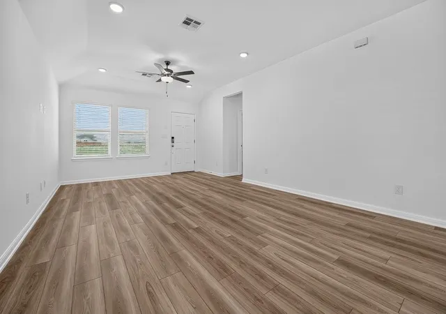 Photo 2 of Single family home for sale at 126 Christy St, Hutto, TX 78634 | MLS# 6147233 | Listing updated on 2026-09-29