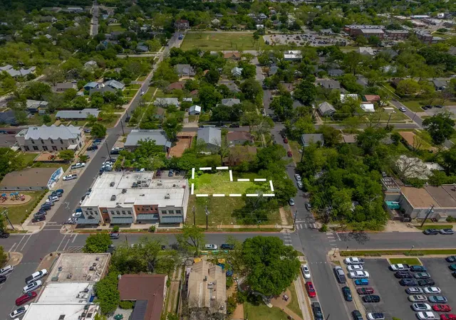 Homes for sale in Georgetown, TX | 203 E 9th St, Georgetown, TX 78626 | MLS# 3223261
