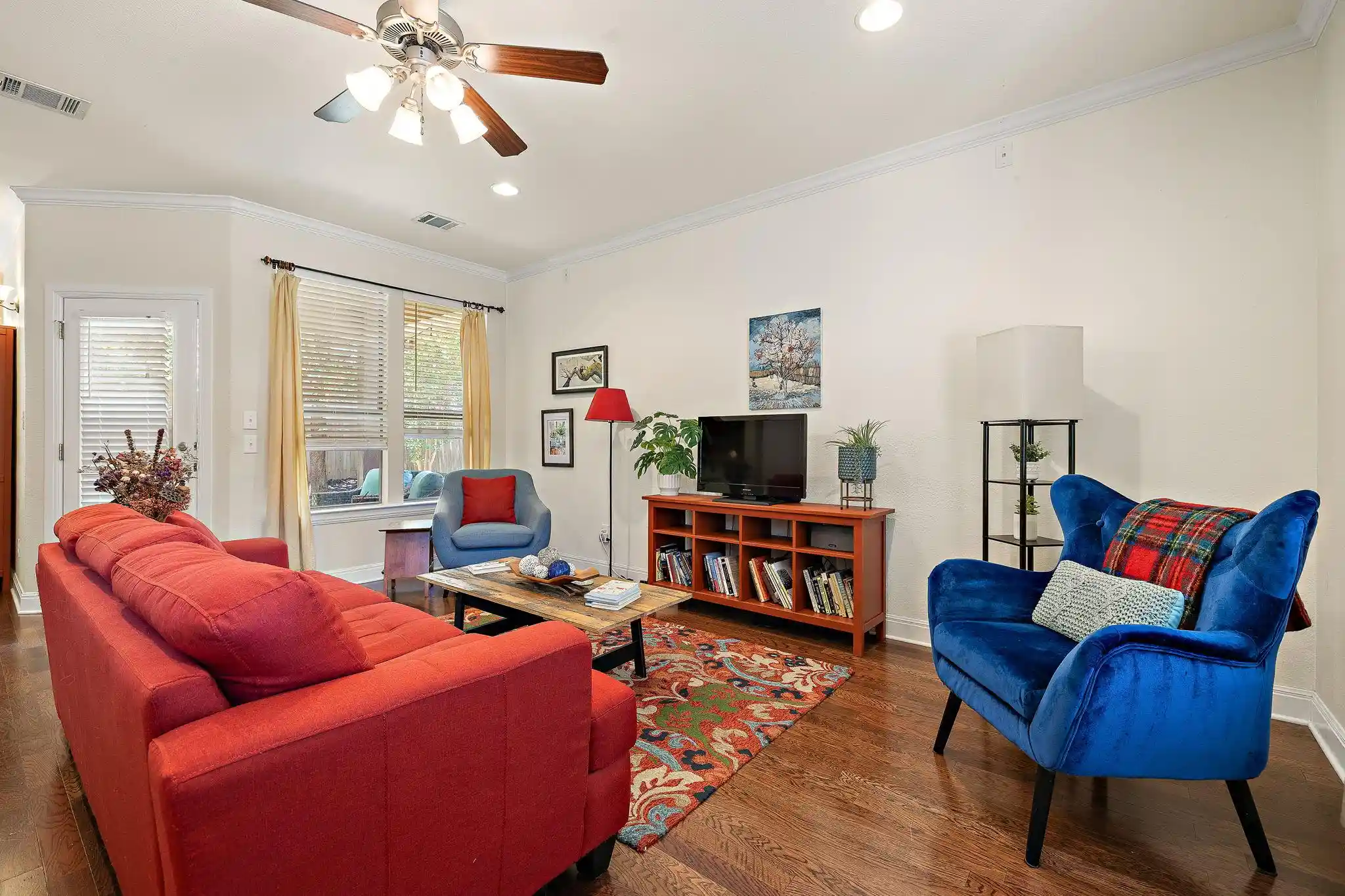 Listing Photo 2 - Condo for sale in 6708 Menchaca Rd located at 6708 Menchaca Rd, Austin, TX 78745 - Unit #10