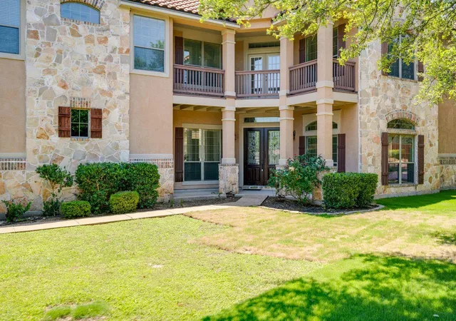 2nd image of 15633 Interlachen Dr, Austin, TX 78717 | MLS# 1871660