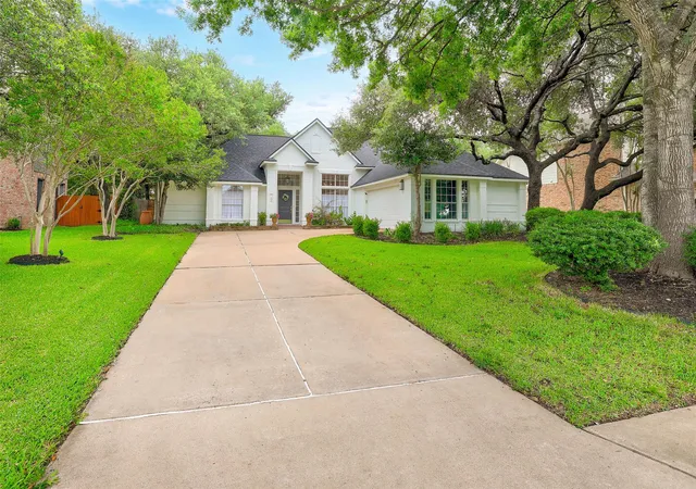 3rd image of 2025 Saint Andrews Dr, Round Rock, TX 78664 | MLS# 4258463