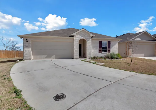 2nd image of 238 Sickle Loop, Kyle, TX 78640 | MLS# 1115587