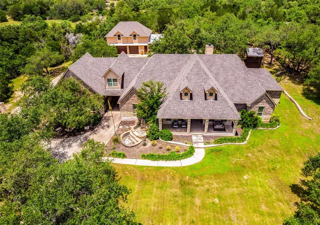 1st image of 530 Woodland Dr, Driftwood, TX 78619 | MLS# 2031264