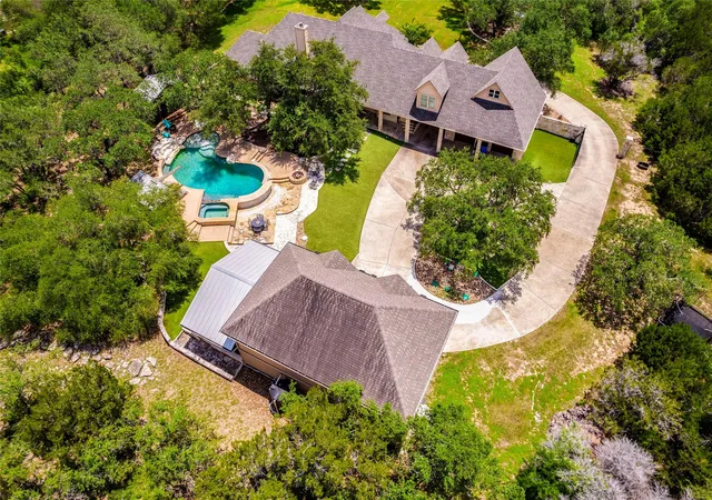 2nd image of 530 Woodland Dr, Driftwood, TX 78619 | MLS# 2031264