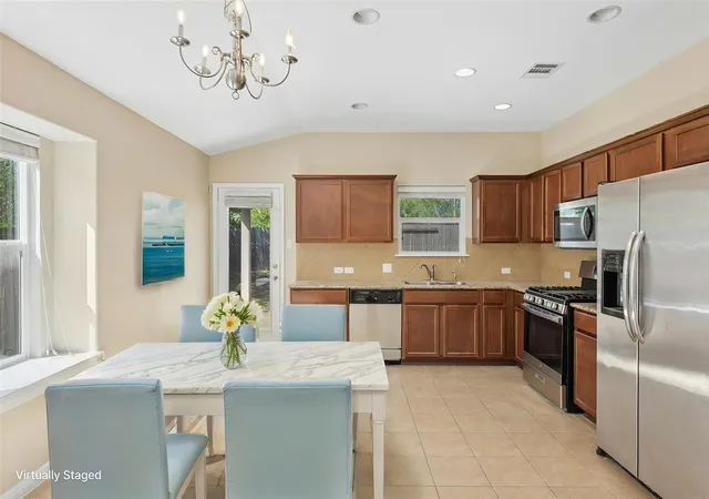 Photo 4 of Single family home for sale at 305 Verano Dr, Kyle, TX 78640 | MLS# 7336455 | Listing updated on 2026-10-07