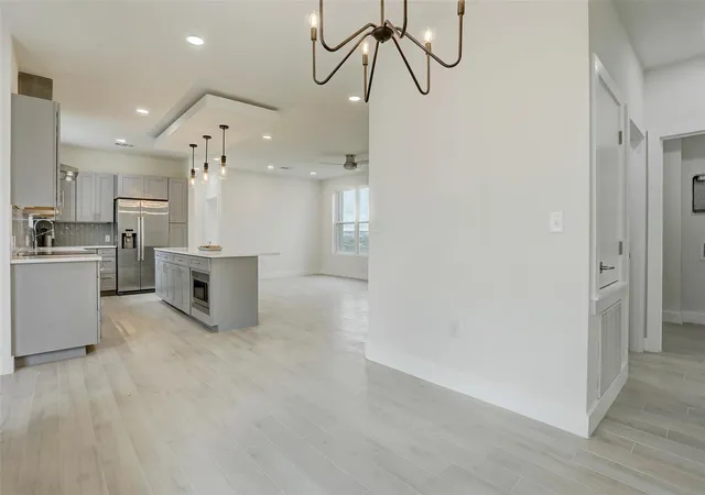 4th image of 4300 Mansfield Dam Rd #1421 / 1431, Austin, TX 78734 | MLS# 8318032