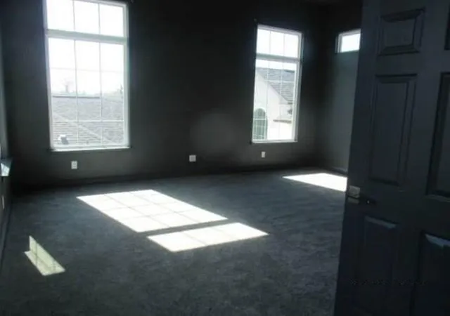Photo 4 of Single family home for sale at 128 Gloria Blvd, Smithville, TX 78957 | MLS# 5376121 | Listing updated on 2026-10-01