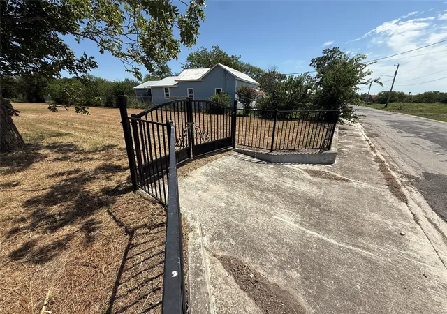 Homes for sale in Seguin, TX | Lot 7 W Seideman St, Seguin, TX 78155 | MLS# 1359603