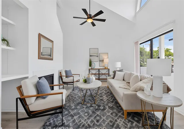 Photo 3 of Condo for sale at 923 E 41st Street #201, Austin, TX 78751 | MLS# 5348827 | Listing updated on 2026-07-26
