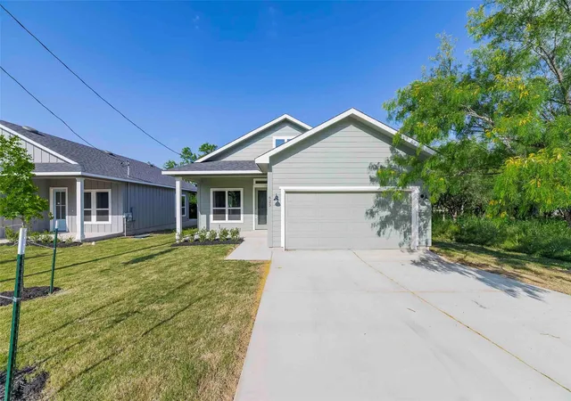 1st image of 625 Birch Ln, Cottonwood Shores, TX 78657 | MLS# 2817723