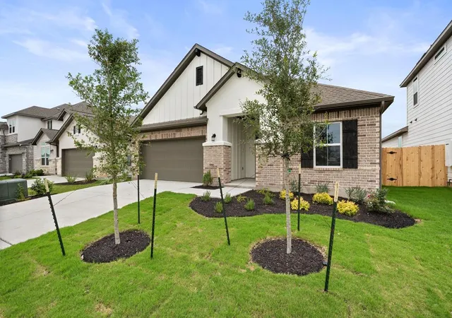 Photo 3 of Single family home for sale at 16201 Smithers Rd, Manor, TX 78653 | MLS# 8503226 | Listing updated on 2026-09-25