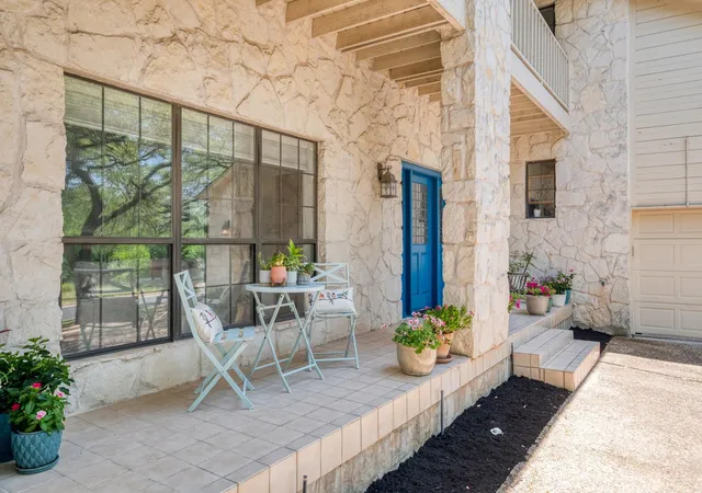 4th image of 202 Ridgewood Dr, Georgetown, TX 78628 | MLS# 1841055