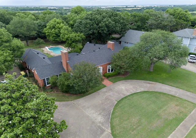 Homes for sale in Hillsboro, TX | 437 Craig St, Hillsboro, TX 76645 | MLS# 9729018