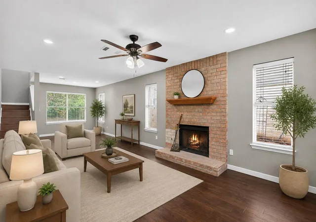Photo 4 of Single family home for sale at 7601 Windrush Dr, Austin, TX 78729 | MLS# 2427357 | Listing updated on 2026-06-24