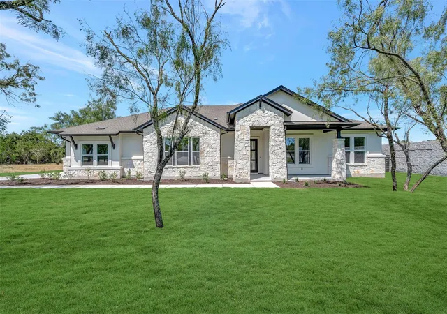 Photo 1 of Single family home for sale at 104 Rees Landing Rd, Spicewood, TX 78669 | MLS# 2067408 | Listing updated on 2026-09-22
