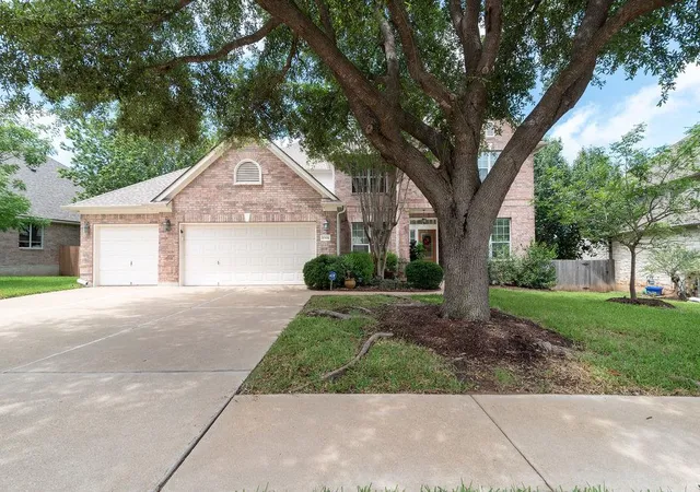 Photo 3 of Single family home for sale at 10304 Medinah Greens Dr, Austin, TX 78717 | MLS# 2525177 | Listing updated on 2026-09-01