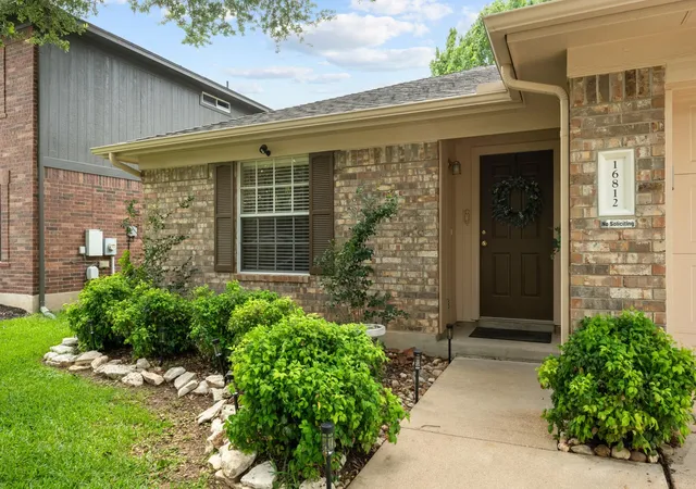Photo 3 of Single family home for sale at 16812 Bailey Jean Dr, Round Rock, TX 78681 | MLS# 1191084 | Listing updated on 2026-08-23