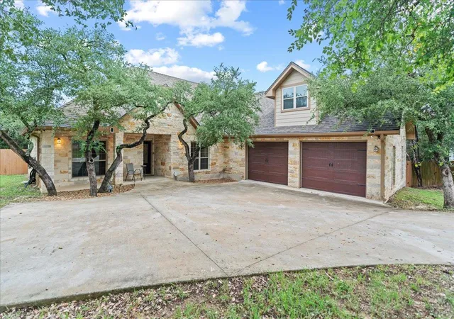 1st image of 9 Caliche Ct, Wimberley, TX 78676 | MLS# 4191597