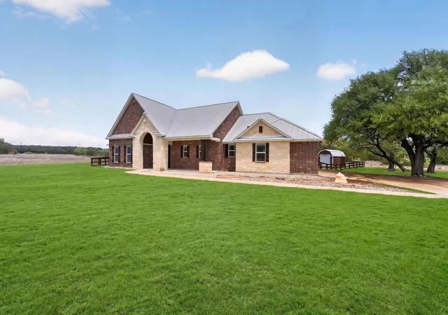 4th image of 815 Serene Waters St, Spring Branch, TX 78070 | MLS# 9440612