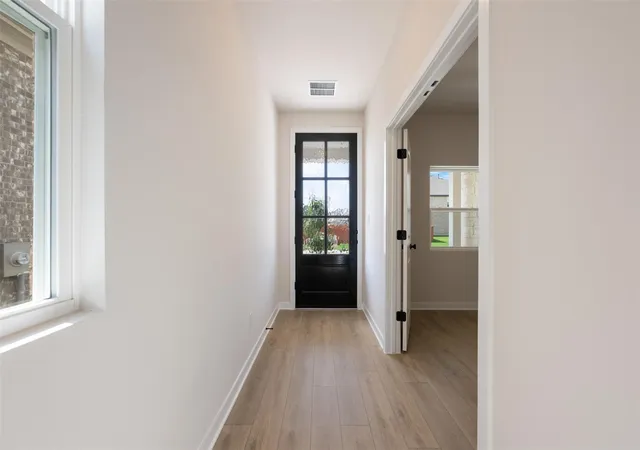 Photo 4 of Sale Pending at 1916 Davee Pl, Georgetown, TX 78633 | MLS# 6322633 | Listing updated on 2026-09-27