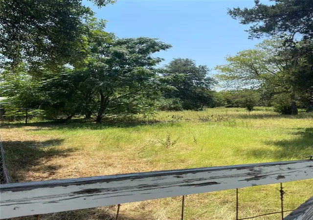 1st image of 00 Thrasher Ln, Austin, TX 78741 | MLS# 2552509