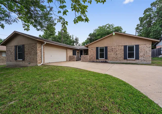Photo 1 of Single family home for sale at 11306 April Dr, Austin, TX 78753 | MLS# 2308882 | Listing updated on 2026-07-30
