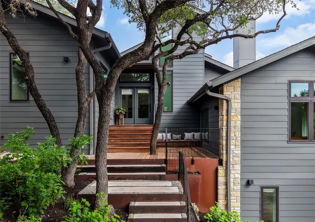 1st image of 5801 Valley Cir, Austin, TX 78731 | MLS# 7657060