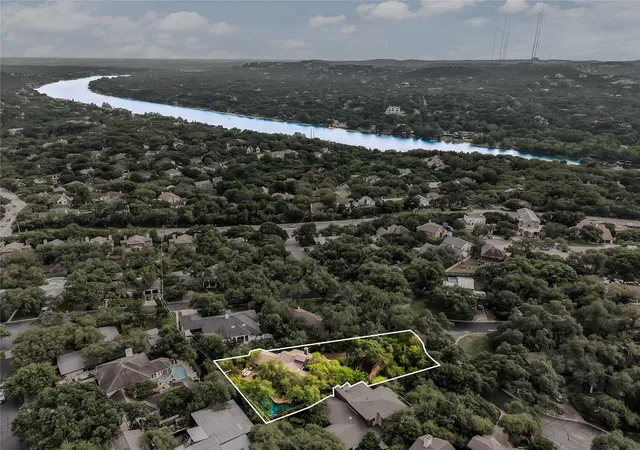 40th image of 5801 Valley Cir, Austin, TX 78731 | MLS# 7657060
