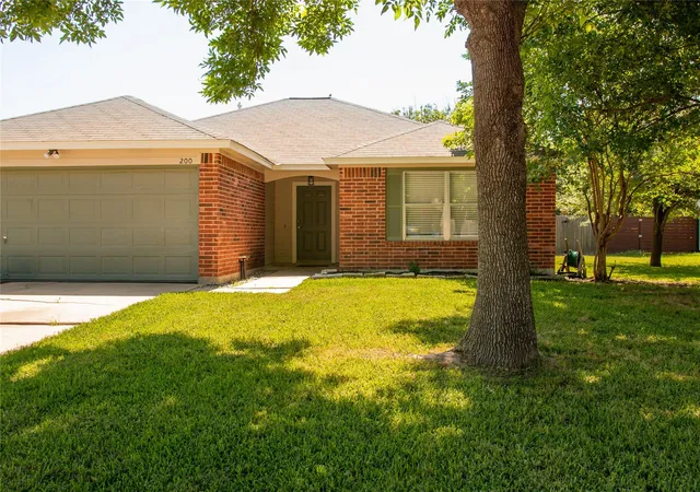 1st image of 200 Quail Cir, Hutto, TX 78634 | MLS# 9811905