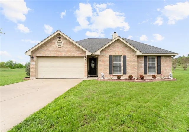 3rd image of 125 Fairway Ct, Bastrop, TX 78602 | MLS# 9568155