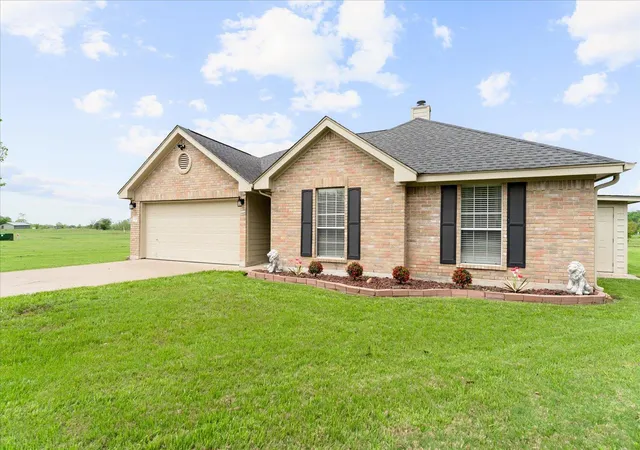 5th image of 125 Fairway Ct, Bastrop, TX 78602 | MLS# 9568155