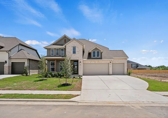 Photo 3 of Single family home for sale at 224 Pacific Grv Cir, Liberty Hill, TX 78642 | MLS# 9029203 | Listing updated on 2026-10-27