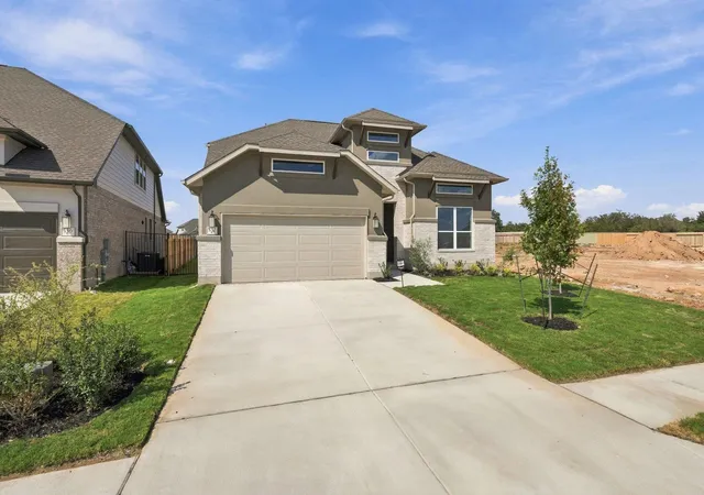 Photo 2 of Single family home for sale at 532 Los Aliso Ct, Liberty Hill, TX 78642 | MLS# 7385756 | Listing updated on 2026-10-27