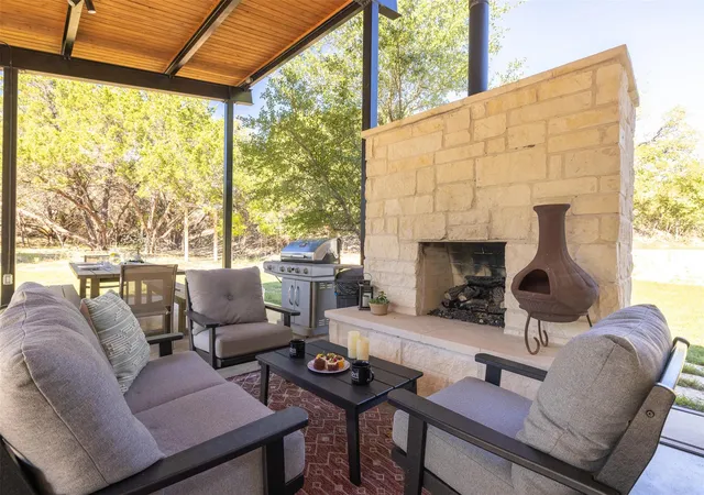 5th image of 10501 Lake Park Dr, Dripping Springs, TX 78620 | MLS# 2353114