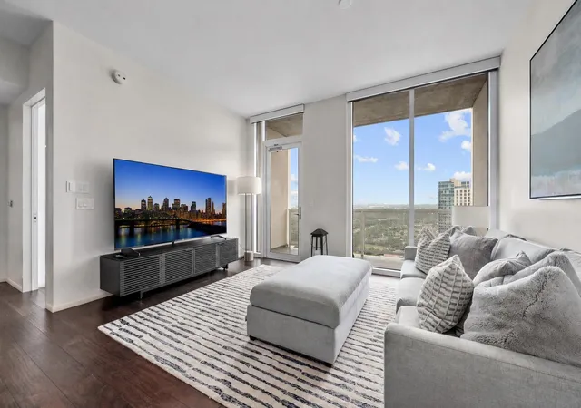 Photo 1 of Condo for sale at 301 West Ave #3208, Austin, TX 78701 | MLS# 9076043 | Listing updated on 2026-09-15