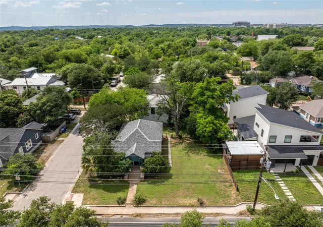 4th image of 4414 Red River St, Austin, TX 78751 | MLS# 2723534