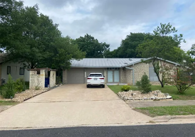 1st image of 10809 Lambert Cir, Austin, TX 78758 | MLS# 9753860