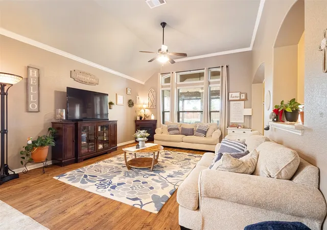 Photo 4 of Single family home for sale at 102 Mccoy Cir, Bastrop, TX 78602 | MLS# 7945416 | Listing updated on 2026-09-23