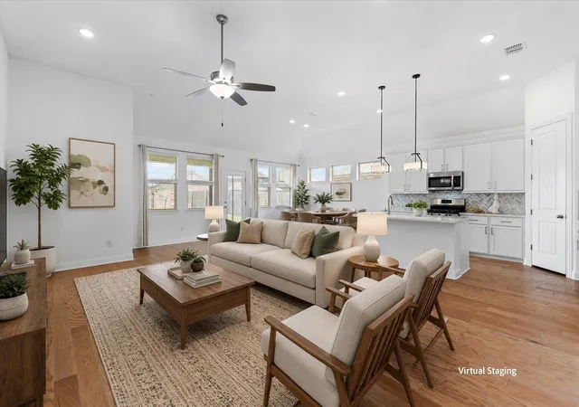 Photo 3 of Single family home for sale at 121 Shagbark Trl, Bastrop, TX 78602 | MLS# 4374306 | Listing updated on 2026-10-28