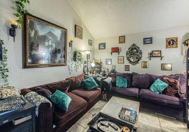 4th image of 1008 Milford Wy, Austin, TX 78745 | MLS# 2981745