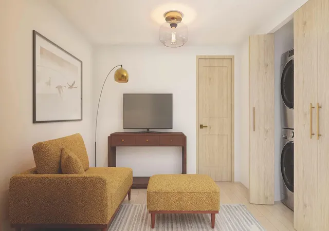 2nd image of 605 E 55 Th St, Austin, TX 78751