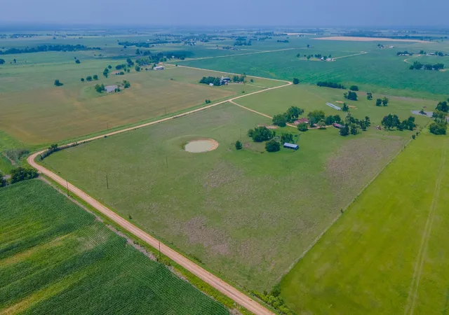 4th image of 3053 Hobby Creek Rd, Burlington, TX 76519 | MLS# 2168199