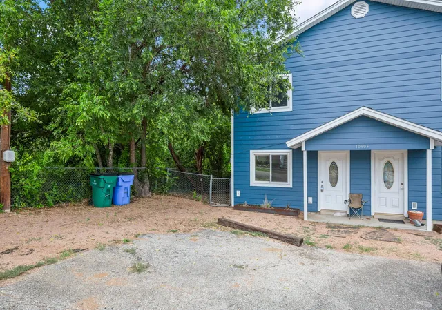 1st image of 10905 Elm St, Jonestown, TX 78645 | MLS# 9117929