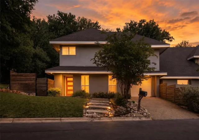 3rd image of 2101 Airole Wy #A, Austin, TX 78704 | MLS# 1841364